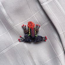 Load image into Gallery viewer, &#39;Cainarchi Frog&#39; brooch by Trovelore
