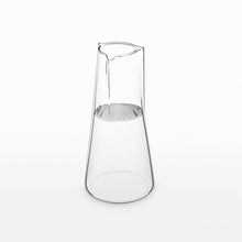 Lade das Bild in den Galerie-Viewer, Karaffe von Christian Metzner
