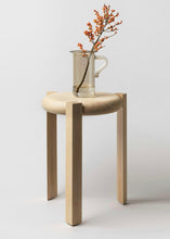 Lade das Bild in den Galerie-Viewer, 'Taverna' Karaffe L, BRONZE, von Livia Lauber
