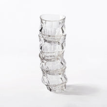 Lade das Bild in den Galerie-Viewer, 'Tipsy' Gläser, im Set
