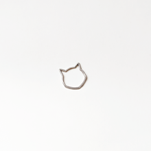 Load image into Gallery viewer, 'Cat Ring' by Rike Bartels
