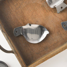 Load image into Gallery viewer, Stainless steel oroshigane grater - Pufferfish
