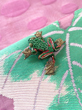 Load image into Gallery viewer, &#39;Green Flying Frog&#39; brooch by Trovelore
