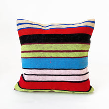 Load image into Gallery viewer, Vintage kilim pillow 45x45cm 
