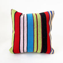 Load image into Gallery viewer, Vintage kilim pillow 45x45cm 
