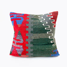 Load image into Gallery viewer, Vintage kelim pillow 45x45cm 
