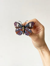 Lade das Bild in den Galerie-Viewer, &#39;Purplewing Butterfly&#39; Brosche von Trovelore

