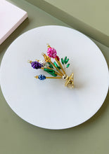 Lade das Bild in den Galerie-Viewer, Böhmisches Glasperlen-Ornament &#39;Blumenstrauß&#39;
