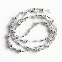 Lade das Bild in den Galerie-Viewer, Böhmisches Glasperlen-Ornament &#39;Girlande&#39;
