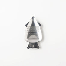 Load image into Gallery viewer, Stainless steel oroshigane grater - Squid
