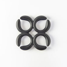 Lade das Bild in den Galerie-Viewer, Untersetzer aus Gusseisen &#39;Oribu&#39;
