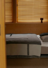 Load image into Gallery viewer, &#39;Suunta&#39; wool blanket by Lapuan Kankurit

