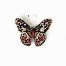 Lade das Bild in den Galerie-Viewer, &#39;Lime Swallowtail Butterfly&#39; Brosche von Trovelore
