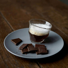 Lade das Bild in den Galerie-Viewer, 'Tipsy' Gläser, im Set
