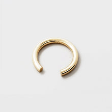 Load image into Gallery viewer, &#39;Bold Bangle&#39; by Saskia Diez
