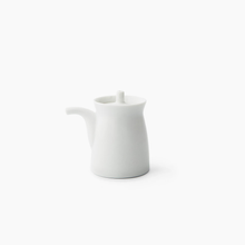 Load image into Gallery viewer, &#39;G-type&#39; soy sauce pot white
